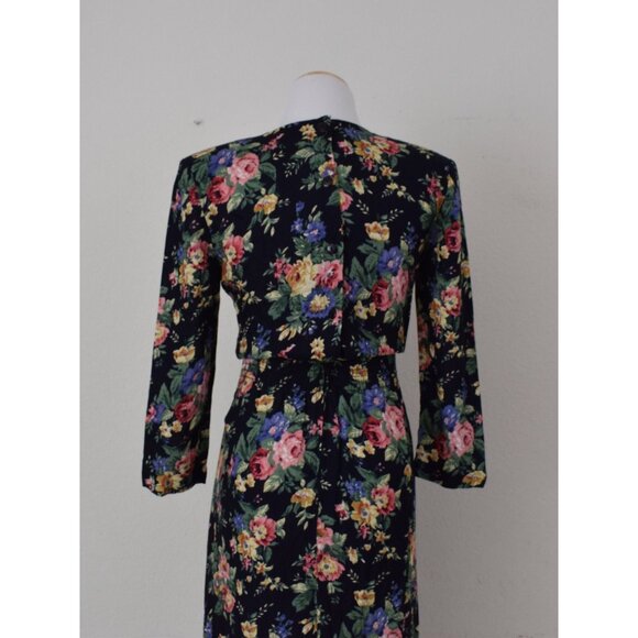 Vintage 90s Floral Rayon Dress size 6 - Picture 4 of 10